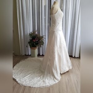 Maggie  Sottero Champaign Wedding Gown.
